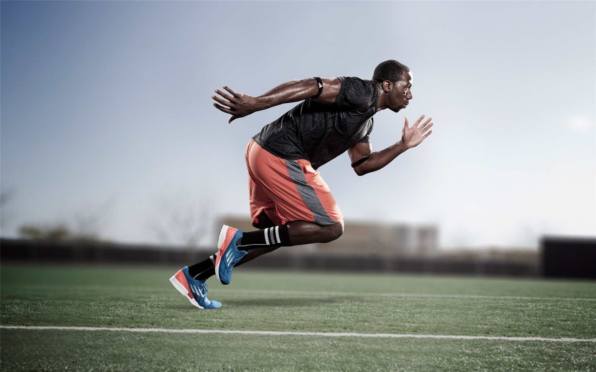 开云体育中国官方网站-球队临场指挥反应迅速面对突发状况战术切换行云流水,足球比赛临场指挥 第2张 开云体育中国官方网站-球队临场指挥反应迅速面对突发状况战术切换行云流水,足球比赛临场指挥 第2张