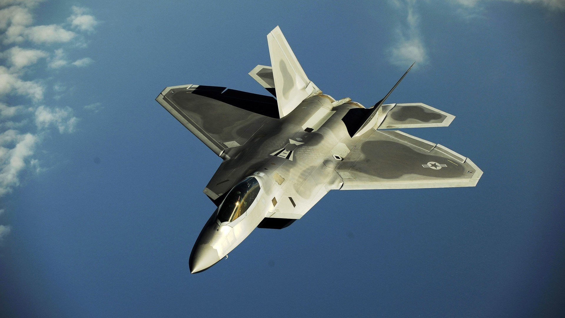 开云官方网站-中国足球裁判执裁水平稳步提升，国际认可度增强，中国足球裁判规则