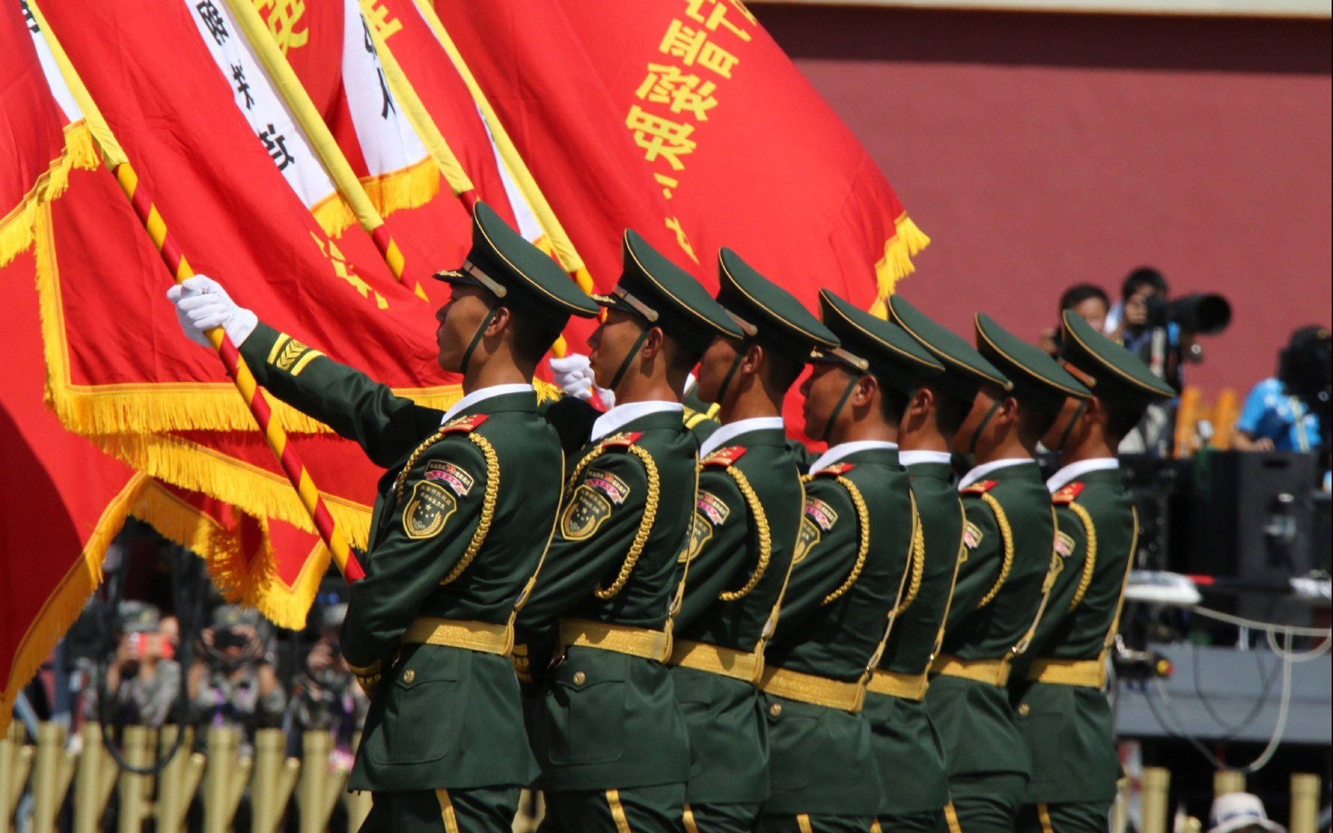 开云体育平台-冠军之道：冠军球队的管理与战术策略，冠军足球攻略